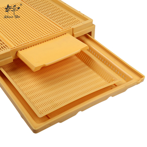 Planche <span class=keywords><strong>de</strong></span> fond <span class=keywords><strong>de</strong></span> ruche en plastique multifonction avec piège à <span class=keywords><strong>pollen</strong></span> intégré Fournitures d'apiculture neuves <span class=keywords><strong>de</strong></span> Chine - Product Image 4