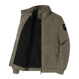 <span class=keywords><strong>Giacca</strong></span> Bomber Invernale da <span class=keywords><strong>Uomo</strong></span> in <span class=keywords><strong>Velluto</strong></span> <span class=keywords><strong>a</strong></span> <span class=keywords><strong>Coste</strong></span> di Alta Qualità OEM Personalizzata, Design Imbottito Caldo con Colletto alla Coreana e Logo Frontale all'Ingrosso - Product Image 1