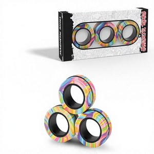 Set di Anelli Magnetici in EVA per <span class=keywords><strong>Terapia</strong></span> <span class=keywords><strong>ADHD</strong></span> e Sollievo dall'Ansia - Giocattolo Antistress per <span class=keywords><strong>Adulti</strong></span>, Adolescenti e Bambini - Ottima Idea Regalo - Product Image 1