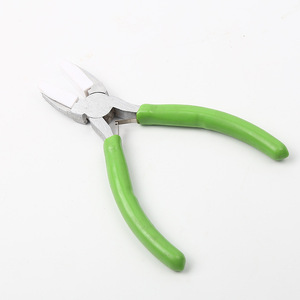 คีมไนลอน 6 นิ้ว ยี่ห้อซินรุ่ย ผลิตจากเหล็กกล้าคาร์บอน สำหรับงานทำเครื่องประดับ ปากเฉียง เหมาะสำหรับงาน DIY - Product Image 5