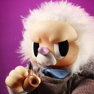 CHAOSWEET Albert Einstein 35cm Orsacchiotto di Peluche Fatto a Mano Super Morbido Serie Genio Pazzo con Maschera Magnetica, Barba, Pipa e Zaino - Product Image 1