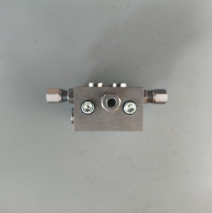 OEM DSV ilerici yağlama gres dağıtıcı çift manifoldu lob cihazı bölücü vana madeni distribütörü enjektör blok güç - Product Image 6