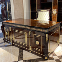 Vente en gros de meubles de bureau italiens classiques Ensemble de meubles de bureau à domicile anciens en bois massif sculpté Bureau de luxe du PDG