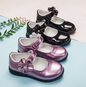 Chaussures plates décontractées en cuir PU pour filles, avec décoration florale, pour enfants, mariage, robe de princesse, école - Product Image 3