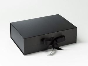 Boîte cadeau rigide élégante en ivoire, forme rectangulaire, avec ruban noir, emballage haut de gamme pour cadeaux et rangement - Product Image 6
