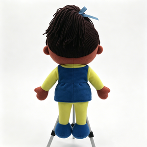 Marioneta de mano personalizada de niña, marioneta de niña afroamericana, marioneta de personaje infantil, marioneta de niña de peluche, marioneta infantil diversificada - Product Image 3