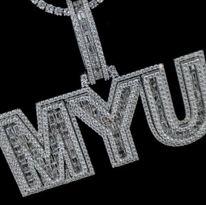 Collier pendentif de luxe en argent sterling avec diamant naturel au design unique et tendance pour bijoux de mode unisexe à prix d'exportation Inde - Product Image 2