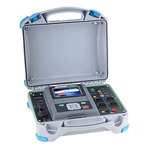 Analyseur de terre Metrel MI 3290 avec écran rétroéclairé, pinces ampèremétriques flexibles, communication USB, mesure de résistance - Product Image 3