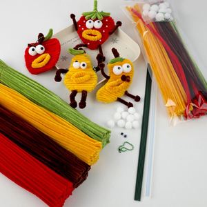 ชุดอุปกรณ์ทำพวงกุญแจน่ารัก Fun Fruit Pipe Cleaner Charm Workshop Kit พร้อมตาโป่ง ปอมปอม รวมถึงห่วงคล้องและโซ่ - Product Image 3
