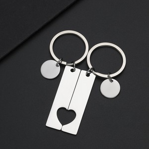 Porte-clés <span class=keywords><strong>mousqueton</strong></span> vintage en gros, motif dessin animé, poli miroir, en acier inoxydable irrégulier, personnalisable avec logo gravé au laser - Product Image 2