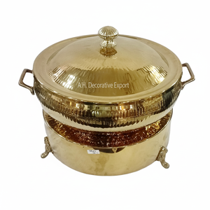 Plato de frotamiento redondeado de metal chapado en oro plato de frotamiento de diseño martillado con cúpula y base de soporte plato de frotamiento de comida calentada - Product Image 1