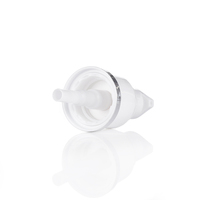18/415 Pompe à crème cosmétique en plastique PP Pompe de traitement avec bord argenté