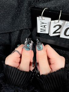 Nouvelles tendances européennes et américaines : faux ongles faits main, brillants, motif papillon et serpent, courts, style ballerine, à presser. - Product Image 5