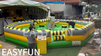 Tapis de sécurité gonflable haute capacité pour jeux interactifs Wipeout Jumper, idéal pour le team building