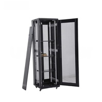 Armoire de réseau en fibre optique sur pied en verre trempé 19 pouces 600x800mm 42U pour centre de données FTTH et télécommunications