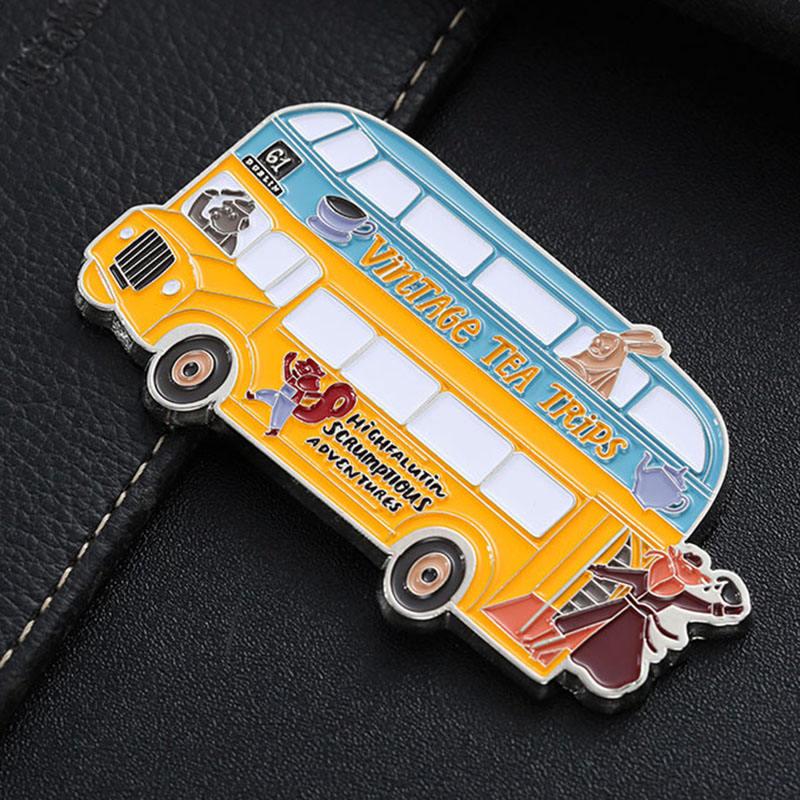 แม่เหล็กติดตู้เย็นเคลือบอีนาเมล