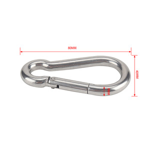 Mosquetón de acero inoxidable de 80 mm x 40 mm con gancho de resorte para uso en exteriores - Product Image 1