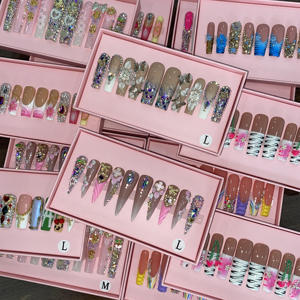 Uñas Acrílicas de Lujo Cuadradas a Presión con Pegamento y Puntas de Diamantes de Imitación, Logotipo Personalizado, Alta Relación Calidad-Precio, Caja de 10 Piezas - Product Image 2