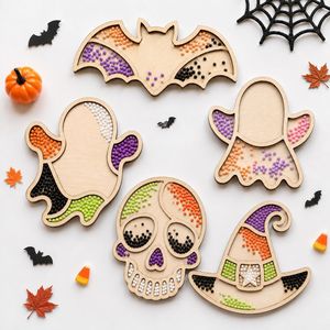 Bases de madera en blanco para cuentas de Halloween, con diseños de murciélago, fantasma, calavera y sombrero de bruja, para pintura de diamantes DIY, suministros de decoración hechos a mano para fiestas infantiles - Product Image 1