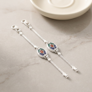Bracelet ajustable en argent sterling pour nouveau-né, motif bébé porte-bonheur, tendance et élégant - Product Image 3