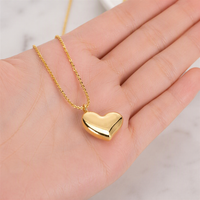 Yiwu Aceon En Acier Inoxydable Surface Membre de la Famille Amour Cadeau Gonflé Tourbillon Coeur Pendentif
