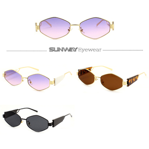 Gafas de Sol Hexagonales con Marco Dorado Pequeño de Lujo al por Mayor, Gafas de Sol de Metal Vintage para Mujer con Logotipo Personalizado, Estilo Punk - Product Image 2