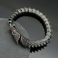 Bracelet en acier inoxydable antique Ouroboros Dragon Snake Bijoux gothiques pour hommes