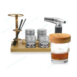 Meilleur vendeur Premium en <span class=keywords><strong>bois</strong></span> whisky Cocktail Smoker infuseur <span class=keywords><strong>Kit</strong></span> avec torche étagère anniversaire whisky Smoker ensemble cadeaux d'anniversaire pour hommes - Product Image 3