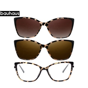 1024 <span class=keywords><strong>occhiali</strong></span> <span class=keywords><strong>da</strong></span> <span class=keywords><strong>vista</strong></span> personalizzati <span class=keywords><strong>occhiali</strong></span> <span class=keywords><strong>da</strong></span> <span class=keywords><strong>vista</strong></span> montatura Ultem <span class=keywords><strong>con</strong></span> <span class=keywords><strong>Clip</strong></span> magnetica su <span class=keywords><strong>occhiali</strong></span> <span class=keywords><strong>da</strong></span> sole - Product Image 5