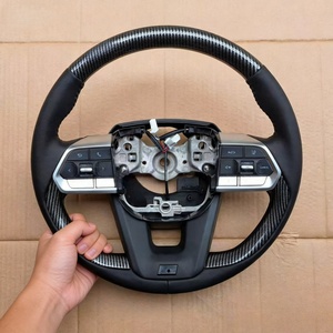 Accessoires de voiture pour <span class=keywords><strong>Toyota</strong></span> : Volant LC300, Mark X, Tacoma, LC200, Hiace, LC79, RAV4, N80, Innova, Axio, Crown, 4Runner, Prius, Prado - Product Image 1