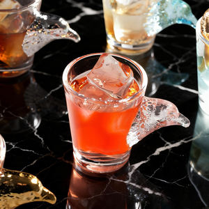 <span class=keywords><strong>Verre</strong></span> à liqueur en forme <span class=keywords><strong>d</strong></span>'animal avec tête <span class=keywords><strong>d</strong></span>'aigle artistique, poignée en forme <span class=keywords><strong>d</strong></span>'animal, <span class=keywords><strong>verre</strong></span> à shot en <span class=keywords><strong>cristal</strong></span> sans plomb de qualité supérieure pour cadeau <span class=keywords><strong>d</strong></span>'affaires - Product Image 4