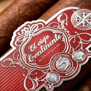 Étiquettes de cigares personnalisées écologiques avec logo, estampage à chaud doré et gaufrage pour bandes de cigares - Product Image 3