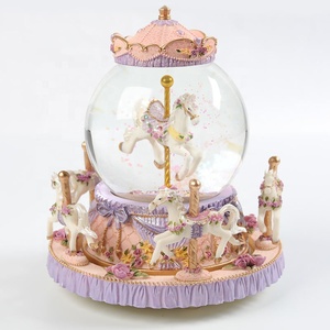Nuovo stile creativo Merry Go rotondo di alta qualità all'ingrosso classico <span class=keywords><strong>carillon</strong></span> palla di cristallo giocattolo personalizzato carousel horse <span class=keywords><strong>carillon</strong></span> - Product Image 4