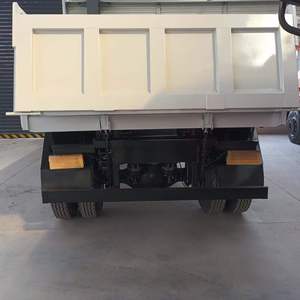 <span class=keywords><strong>Camion</strong></span> benne basculante arrière diesel Sinotruk HOWO 4X2 de haute qualité, neuf, 6 roues, 266 CV, Euro II, pour le transport de boues de construction urbaine - Product Image 6