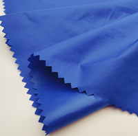 Tissu en nylon 20D ultra fin et léger, imperméable et anti-duvet, taffetas ripstop entièrement mat pour manteau d'hiver extérieur, doudoune et veste