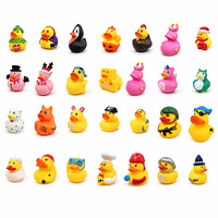 Jouet de bain en plastique en forme de canard jaune anti-stress pour enfants, idéal pour Halloween, cadeau de fête, 0-24 mois