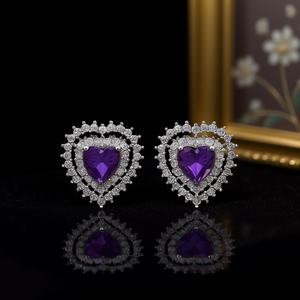 E1513 Orecchini a lobo con cuore viola, gemma viola e alone di diamanti per donna, gioielli regalo romantici - Product Image 2