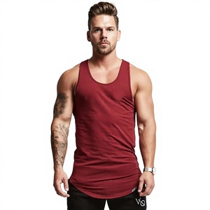 Camiseta sin mangas de algodón de color sólido para hombre, cuello redondo, ajuste casual, roja, para hacer ejercicio - Product Image 1