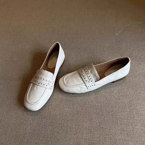 ODM OEM <span class=keywords><strong>Zapatos</strong></span> de <span class=keywords><strong>Mujer</strong></span> de Oficina <span class=keywords><strong>para</strong></span> Uso Diario, Ecológicos, Antideslizantes, con Tacón Cuadrado, Punta Redonda, con Tachuelas de PU Lavables, Estilo Vintage, <span class=keywords><strong>para</strong></span> Todas las Estaciones - Product Image 2