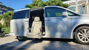 Asiento de Coche Eléctrico Ajustable de Cuero de Lujo YLD, Programable, Giratorio y Elevable, para Personas con Discapacidad, Usuarios de Sillas de Ruedas, Carga Máxima 150 kg - Product Image 3