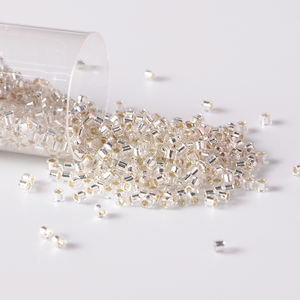 Cuentas <span class=keywords><strong>Miyuki</strong></span> al por Mayor, Cuentas de Vidrio Japonesas <span class=keywords><strong>Miyuki</strong></span> <span class=keywords><strong>Delica</strong></span> 11/0 para Hacer Pulseras - Product Image 2