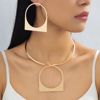 Collier bib martelé en or OEM/ODM, collier ras du cou en métal, collier statement géométrique rond et épais, colliers africains en or