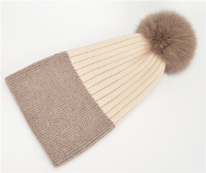 Bonnet en cachemire en gros avec pompon en vraie <span class=keywords><strong>fourrure</strong></span>, bonnet d'hiver tricoté long, bonnet ample à revers, bonnet chaud pour le ski - Product Image 3