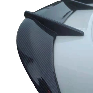Spoiler posteriore della fibra del carbonio del labbro del tronco dei <span class=keywords><strong>pezzi</strong></span> di <span class=keywords><strong>ricambio</strong></span> dell'automobile per <span class=keywords><strong>Volkswagen</strong></span> AK GOLF6 GOLF7 2014-2017 - Product Image 2