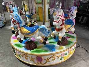 Beaux jeux à pièces enfants carouse 6 chevaux ride merry go round pour parc d'attractions - Product Image 6