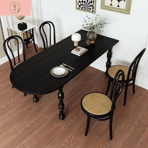 โต๊ะอาหารไม้เนื้อแข็งทรงวงรีสไตล์วินเทจ ดีไซน์มั่นคงสำหรับใช้ในบ้าน - Product Image 1