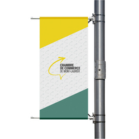 Support de bannière pour poteau de rue avec bras de serrage et ressort de tension pour affichage de bannière simple ou double face sur poteau d'éclairage