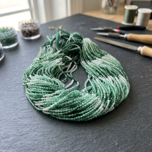 Cuentas de Ónix Verde Natural Sombreado de Alta Calidad al por Mayor, Facetadas en Forma de Rondelle, Tamaño Aprox. 2mm/2.5mm 13 Pulgadas para la Creación de Joyas - Product Image 2