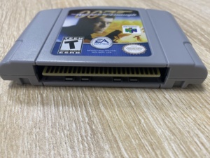 007 Le monde n'est pas assez grand pour nous - Cartouche de jeu N64 - Version américaine NTSC - Jeux vidéo rétro - Cartouche pour console Nintendo 64 - Product Image 1
