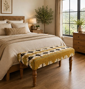 Banco de Yute Amarillo Mostaza, Tejido a Mano, Tapizado en Madera, Estilo Boho Kilim, Asiento Decorativo para Dormitorio Rústico, Entrada, Decoración del Hogar - Product Image 1